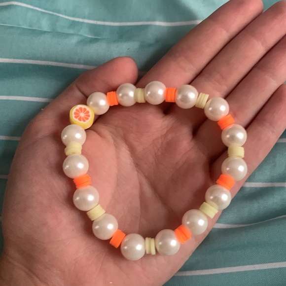 Variety of stickers with every purchase - Picture 3 of 3